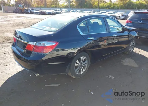 2015 Honda Accord Lx z USA, uszkodzony, nr VIN 1HGCR2F37FA267513